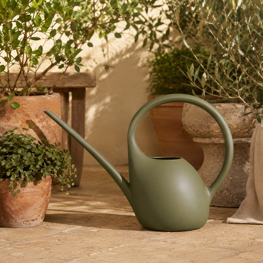 Ivanoir Liora Sculptural Garden Watering Can